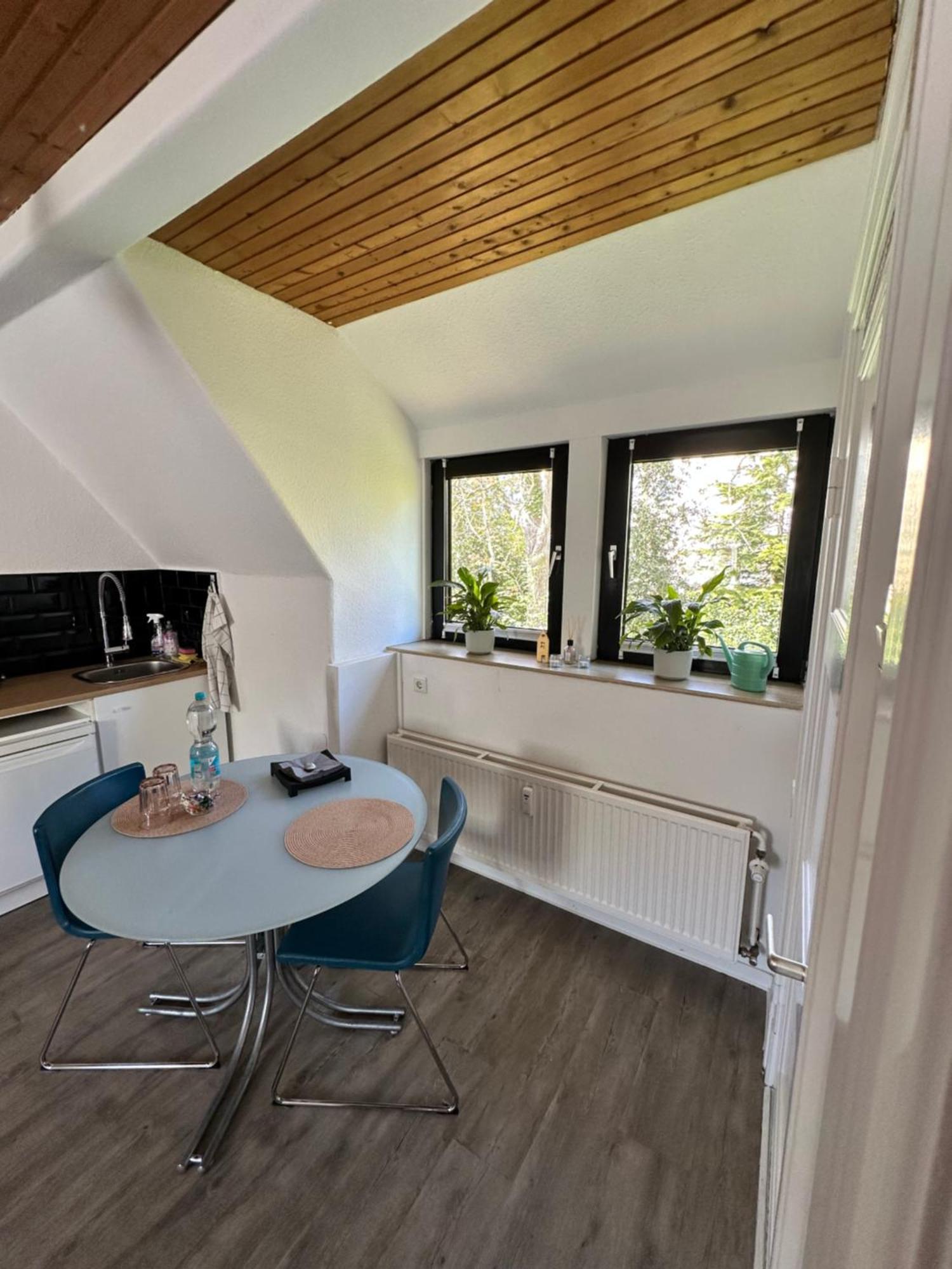 Idyllisches Zentrales Appartment - 24 H Check Inn Flensburgo Exterior foto