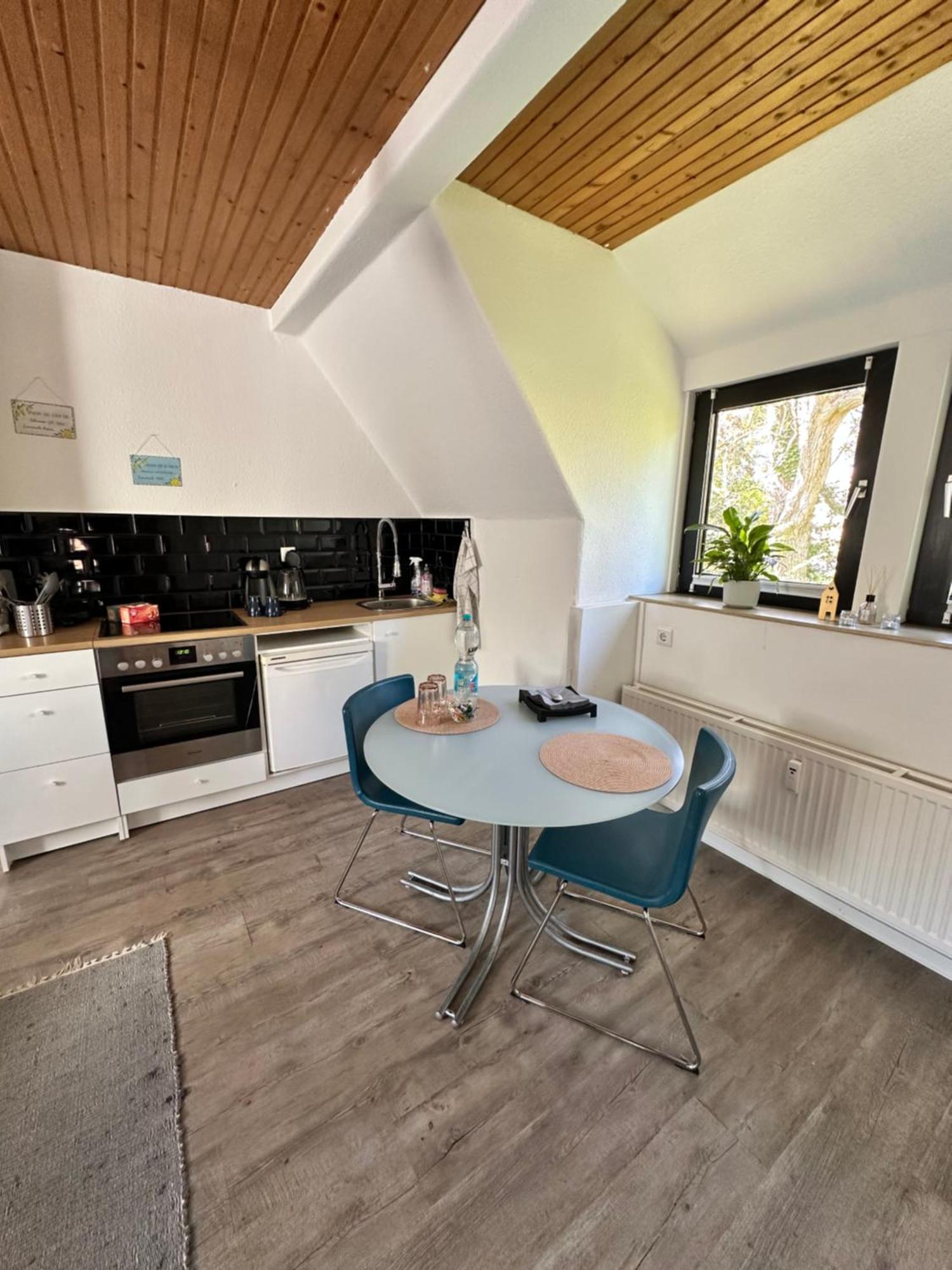 Idyllisches Zentrales Appartment - 24 H Check Inn Flensburgo Exterior foto